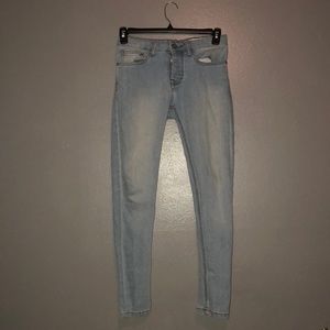 Skinny light blue jeans